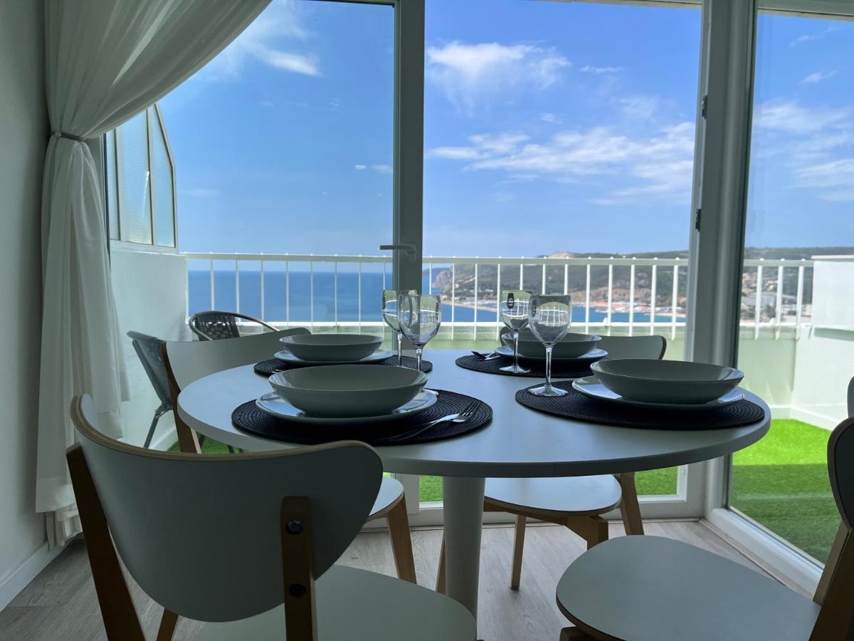Axenic Retreat - Panoramic Ocean View, Sleeps 4, Ensuite Bathroom, New Redesign Sesimbra Dış mekan fotoğraf