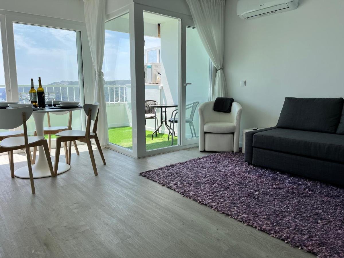 Axenic Retreat - Panoramic Ocean View, Sleeps 4, Ensuite Bathroom, New Redesign Sesimbra Dış mekan fotoğraf