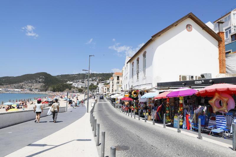 Axenic Retreat - Panoramic Ocean View, Sleeps 4, Ensuite Bathroom, New Redesign Sesimbra Dış mekan fotoğraf
